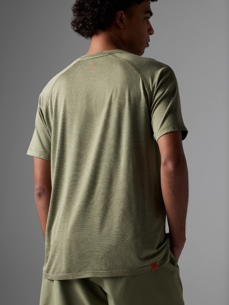 PALE BROWN